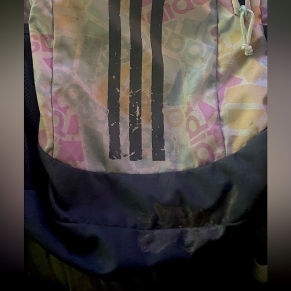 Multicolor Adidas backpack in used condition. - Picture 4 of 4